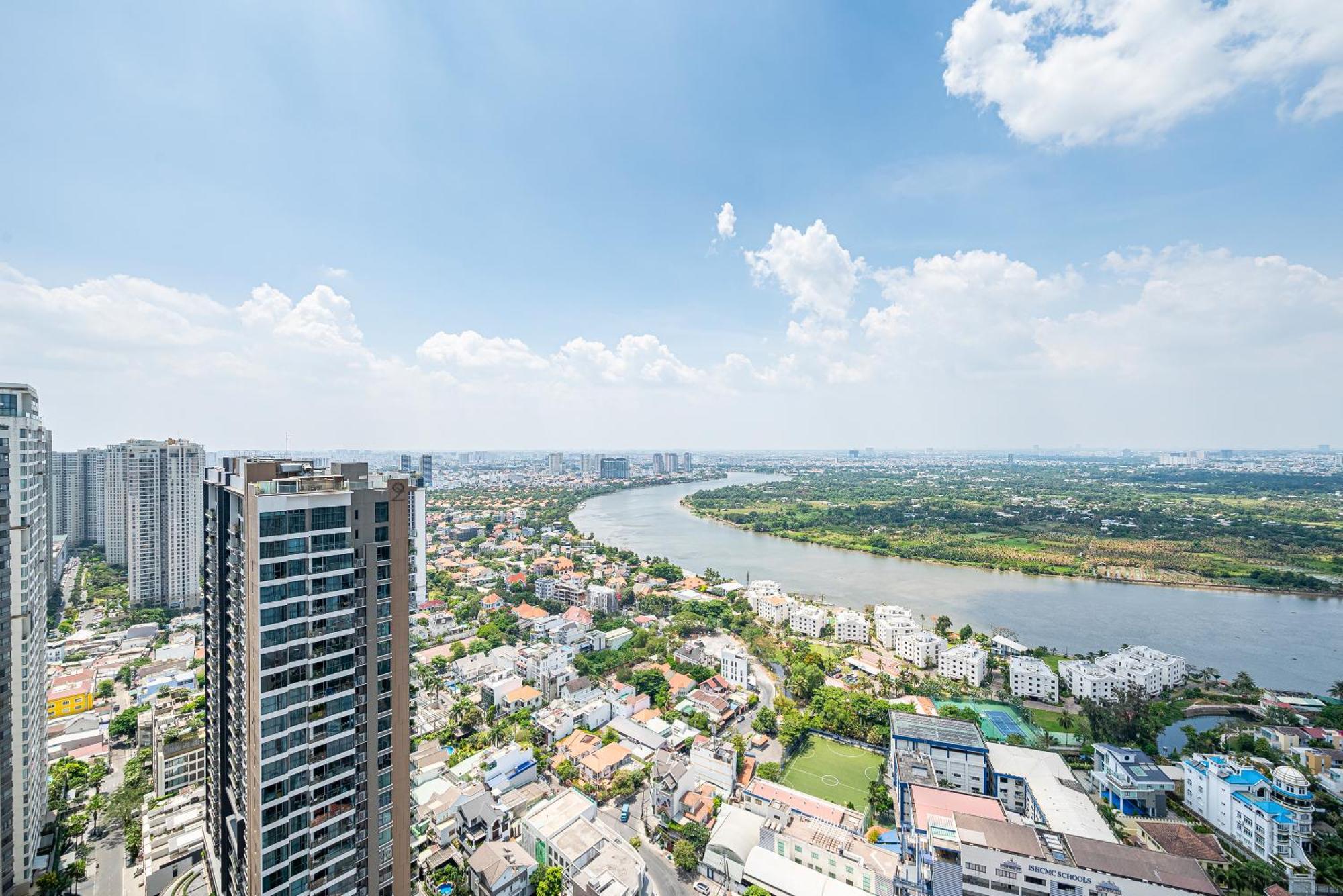 Lumiere Riverside Condotel In Hcmc Ho Chi Minh City Bagian luar foto